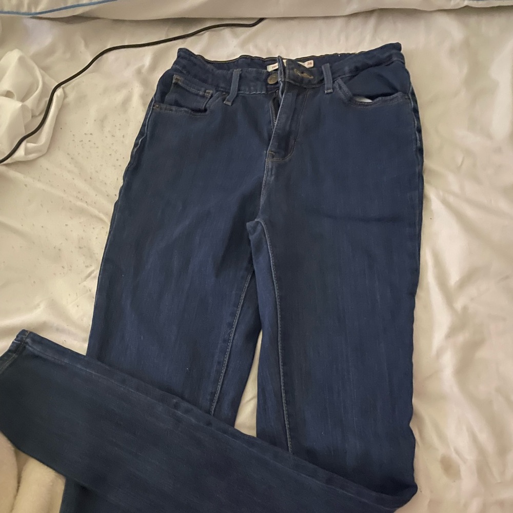 Levi skinny jeans